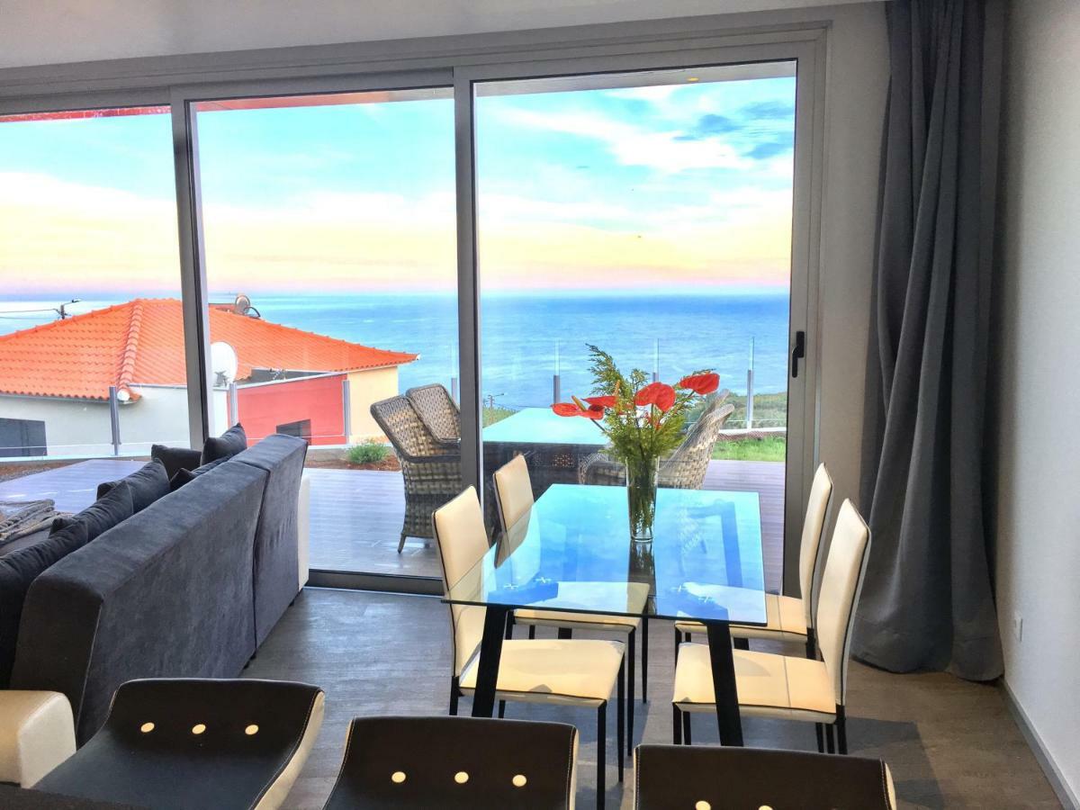 Villa Pinheira II Estreito Da Calheta ภายนอก รูปภาพ