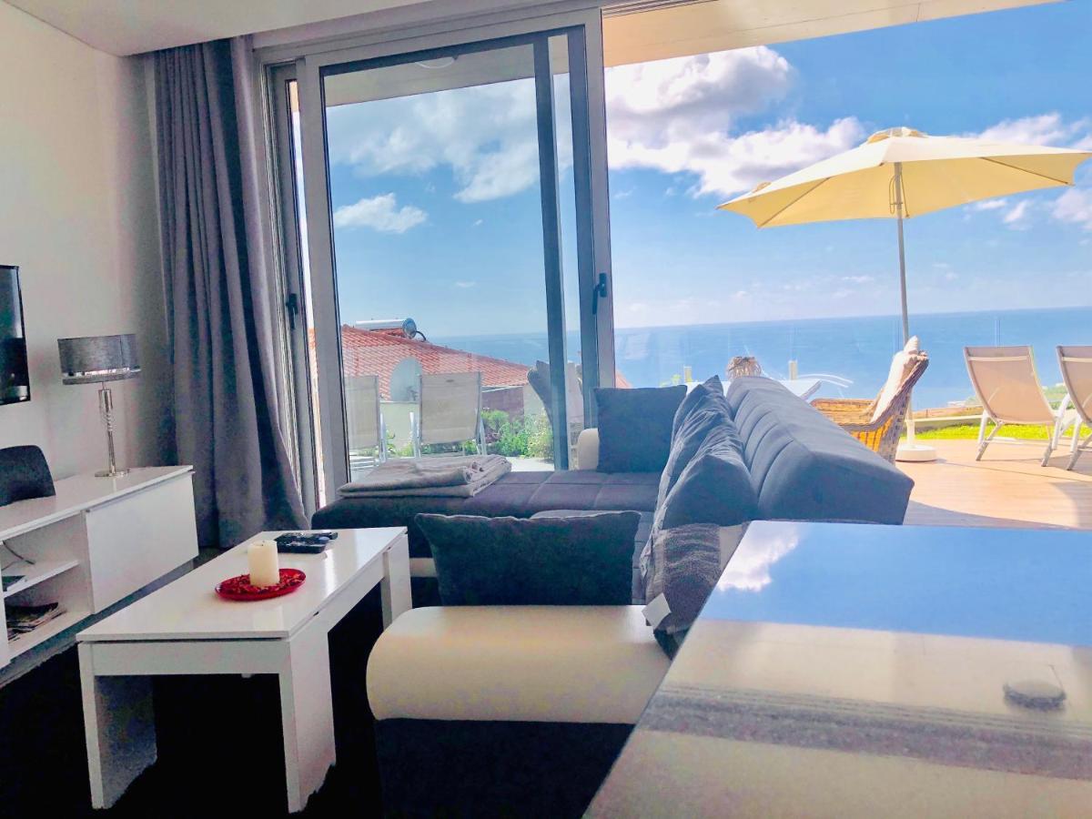 Villa Pinheira II Estreito Da Calheta ภายนอก รูปภาพ